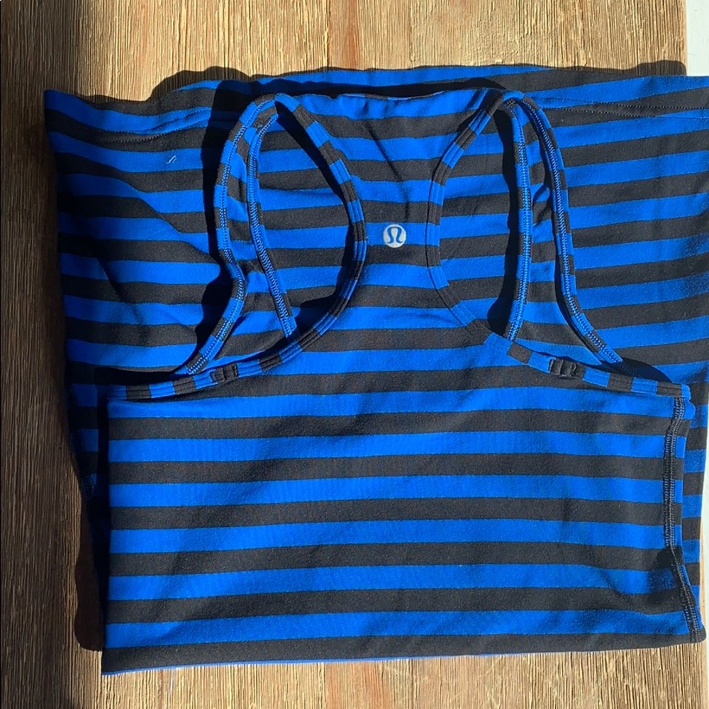 Lululemon cool racerback sz 6. Blue black striped